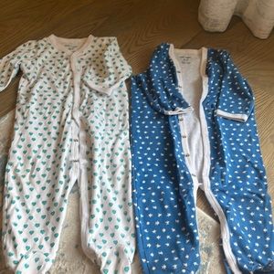 Roller Rabbit Pajamas in 6-9 Months